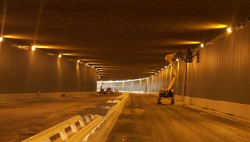 Túnel acceso feria de muestras (Valencia)