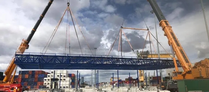 Obra de Luvimetal: Marquesinas Accesos NOATUM (Puerto de Valencia)