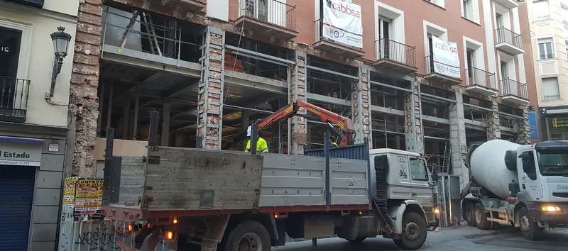 Obra de Luvimetal: Rehabilitación Edificio C/Preciados (Madrid)
